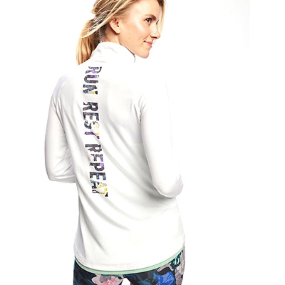 🏃‍♀️ Old Navy Active Sweatshirt